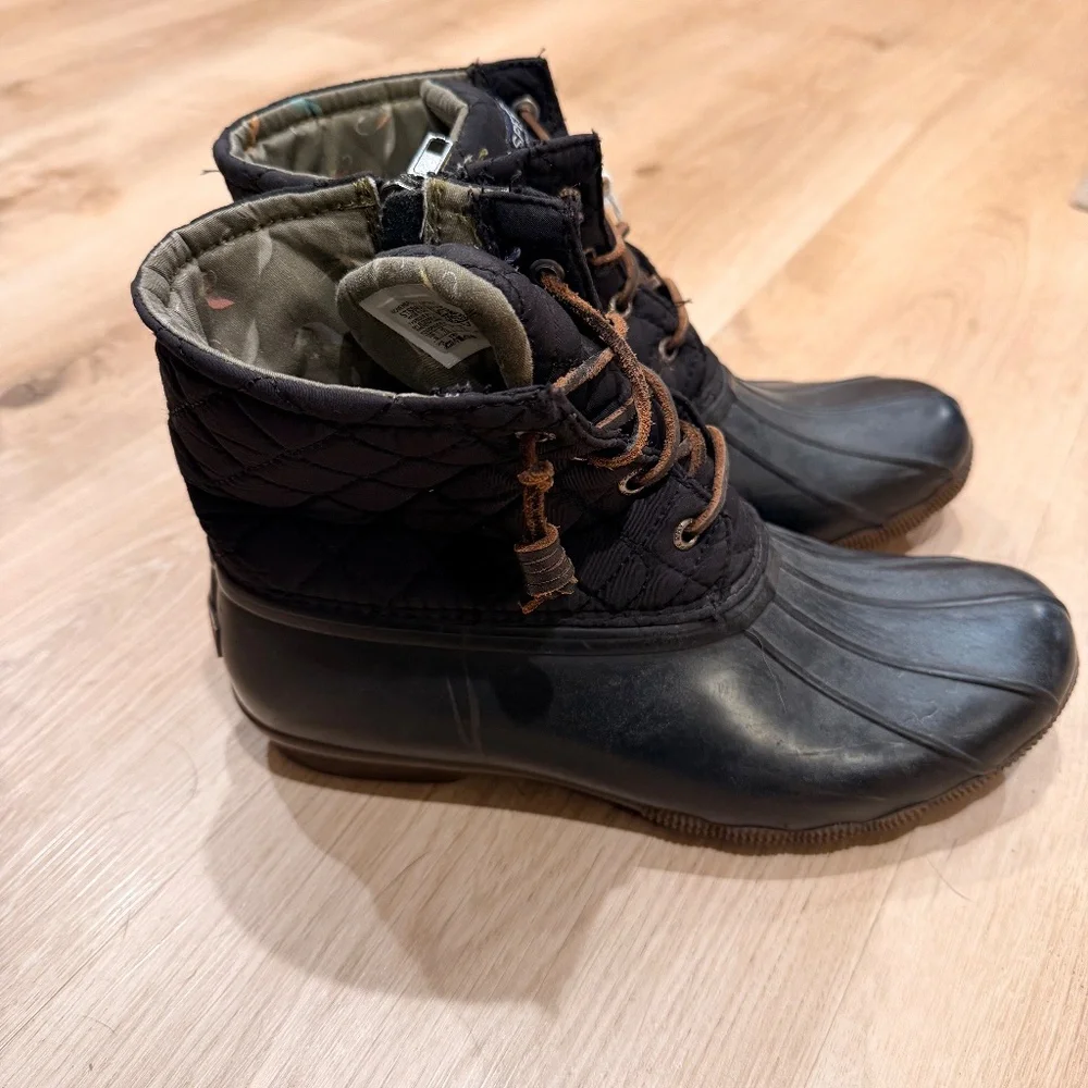 Sperry Quilted Duck Boots Black Waterproof Rain Boots Women’s Size 9